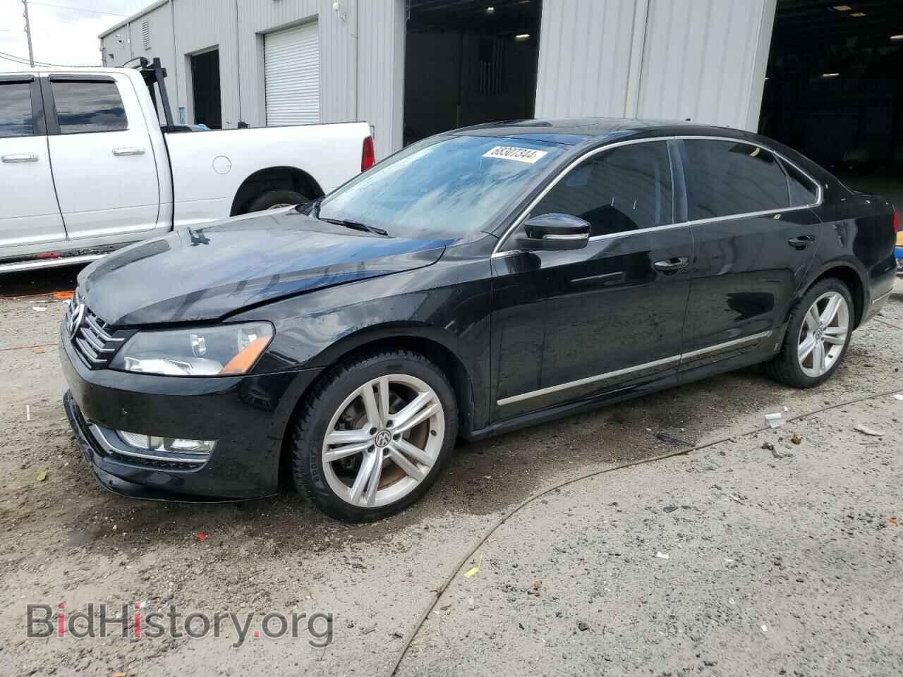 Фотография 1VWBN7A39DC042177 - VOLKSWAGEN PASSAT 2013