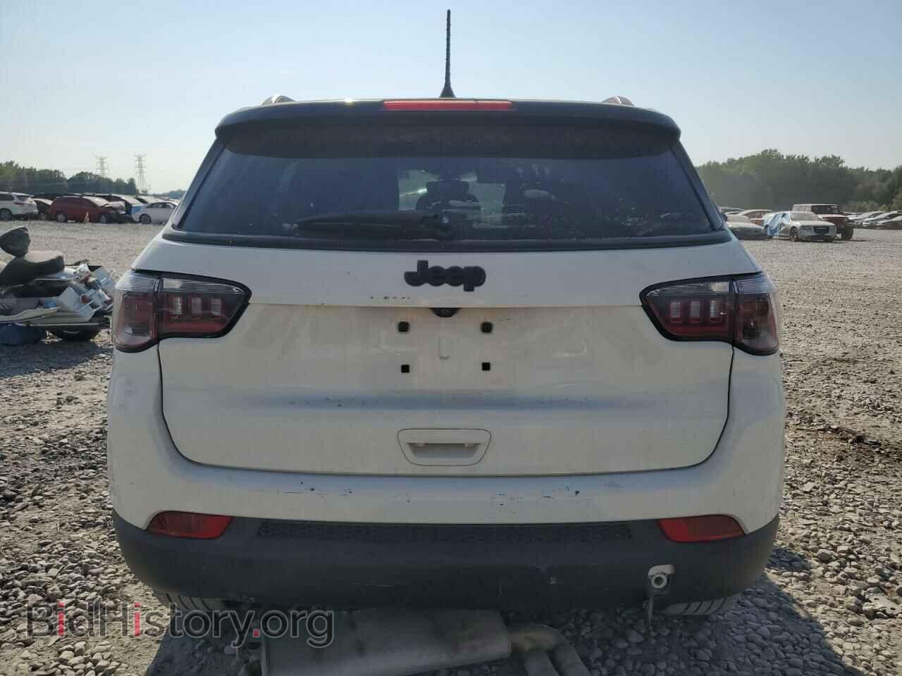 2019 JEEP COMPASS - VIN: 3C4NJCBB4KT613375 - Фото 6
