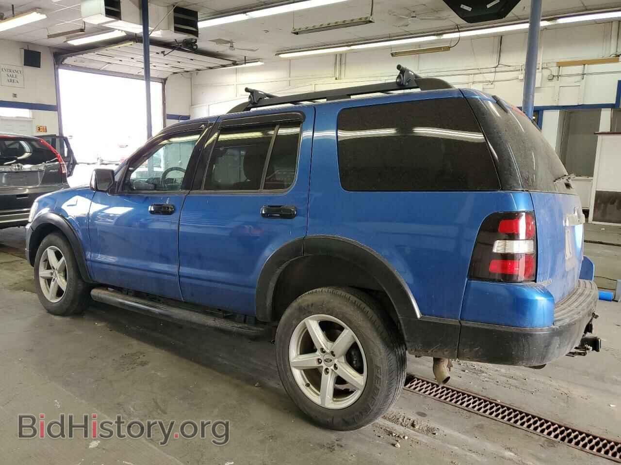 2010 FORD EXPLORER - VIN: 1FMEU7DE3AUA28762 - Photo 2