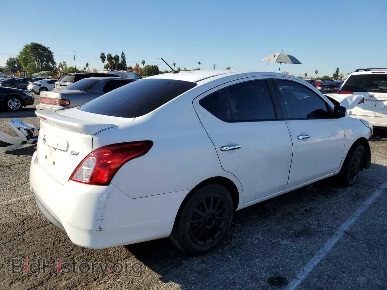 2017 NISSAN VERSA - VIN: 3N1CN7AP1HL807471 - Фото 3