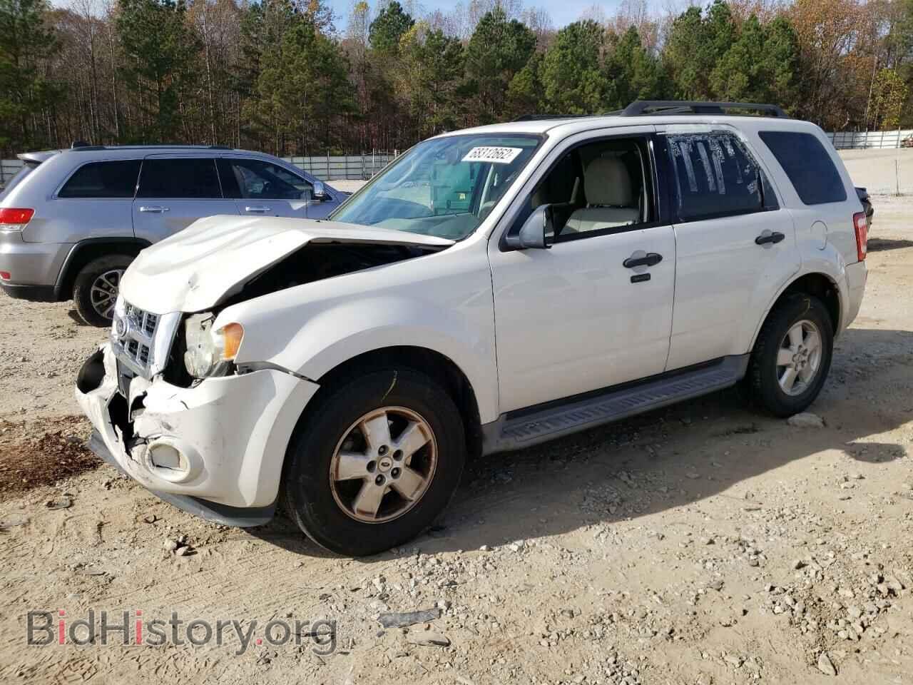 Фотография 1FMCU0DG4AKD05947 - FORD ESCAPE 2010