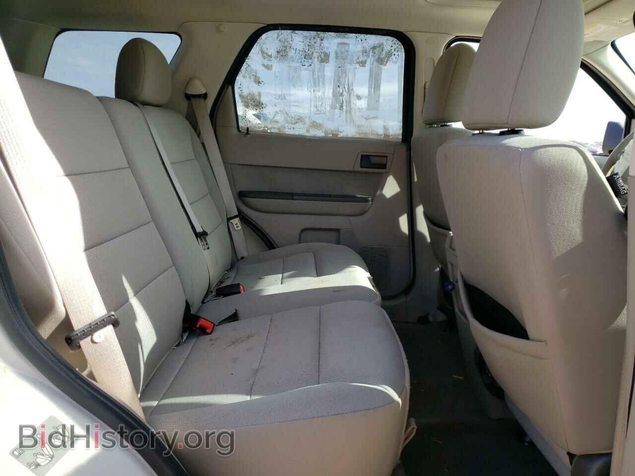 2010 FORD ESCAPE - VIN: 1FMCU0DG4AKD05947 - Фото 11