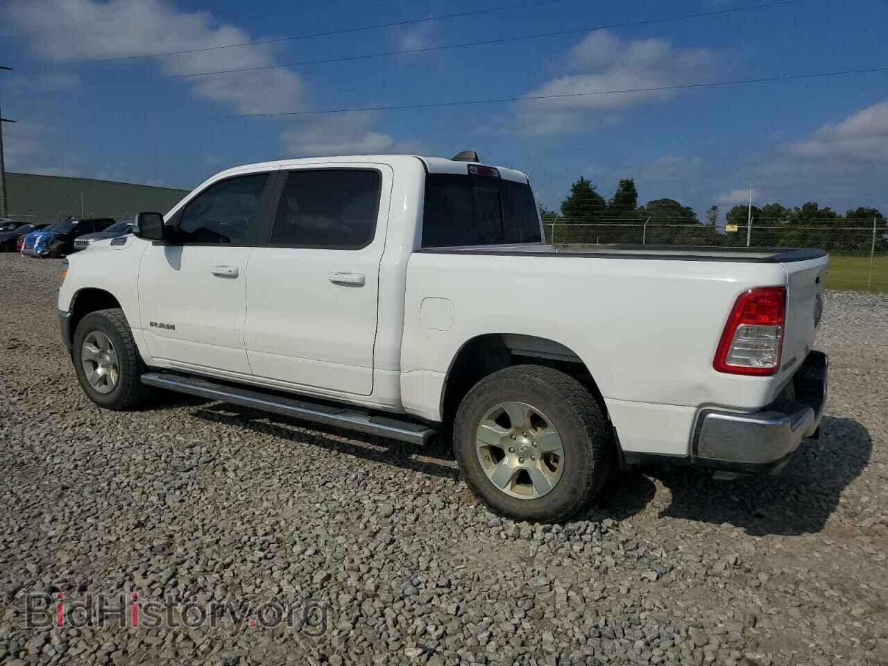 2021 RAM 1500 - VIN: 1C6SRFFM8MN664655 - Фото 2