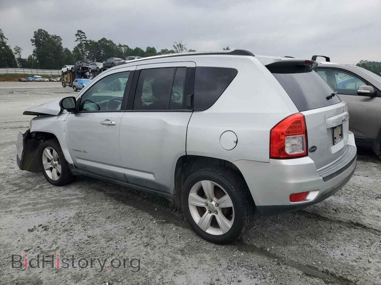 2011 JEEP COMPASS - VIN: 1J4NT1FA9BD289968 - Фото 2