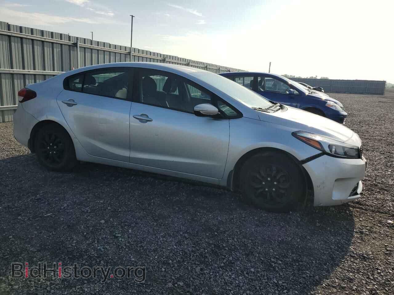 2017 KIA FORTE - VIN: 3KPFL4A77HE020401 - Фото 4
