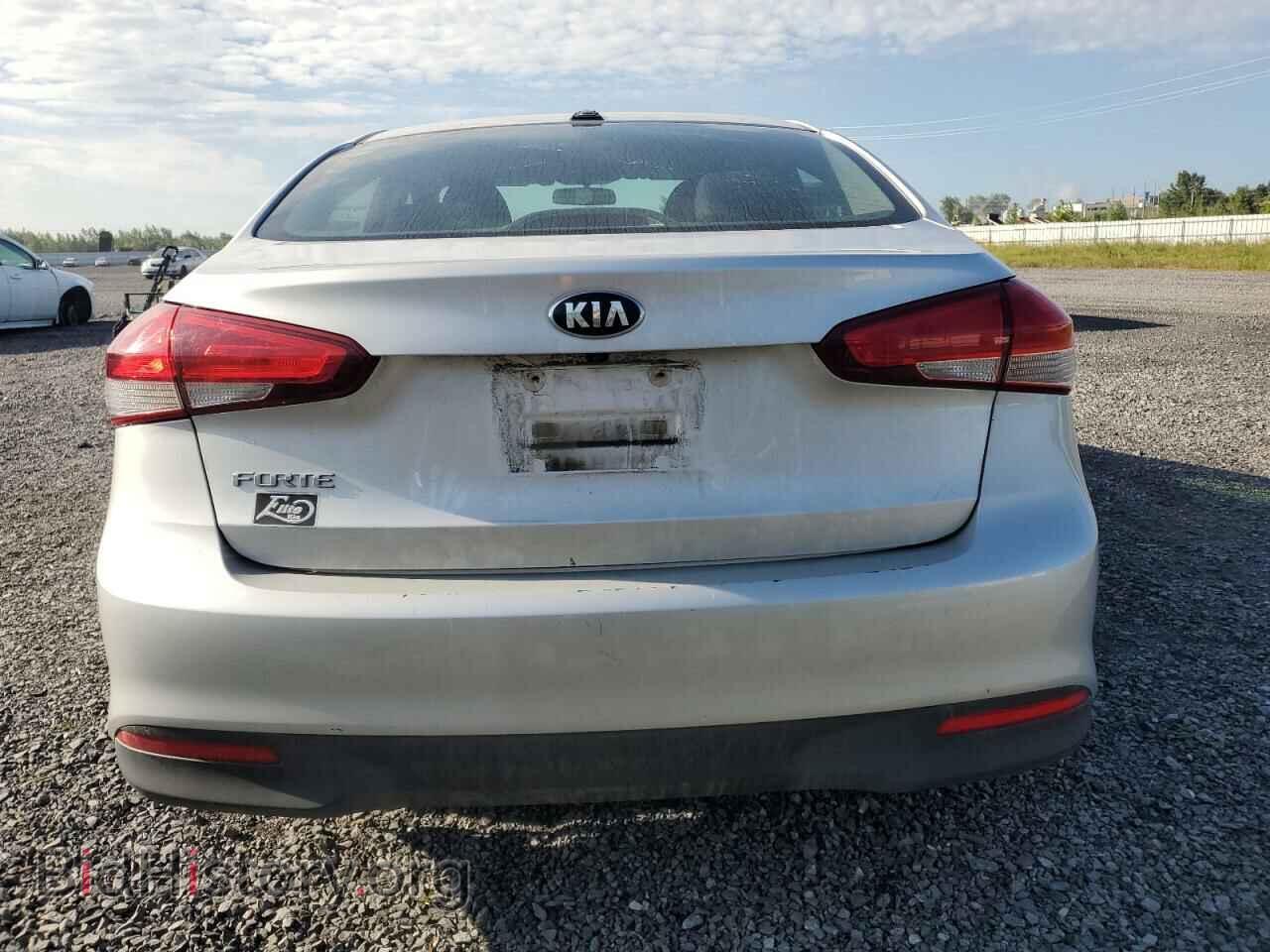 2017 KIA FORTE - VIN: 3KPFL4A77HE020401 - Фото 6