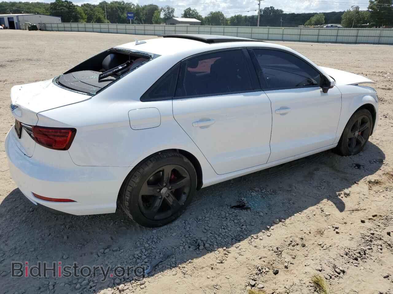 2017 AUDI A3 - VIN: WAUAUGFF2H1038636 - Фото 3