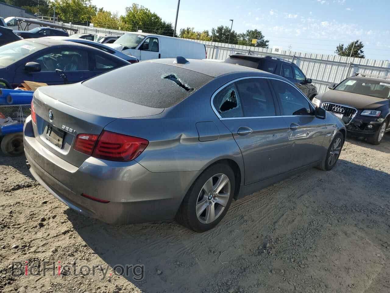 2012 BMW 5 SERIES - VIN: WBAXG5C59CDW85639 - Фото 3