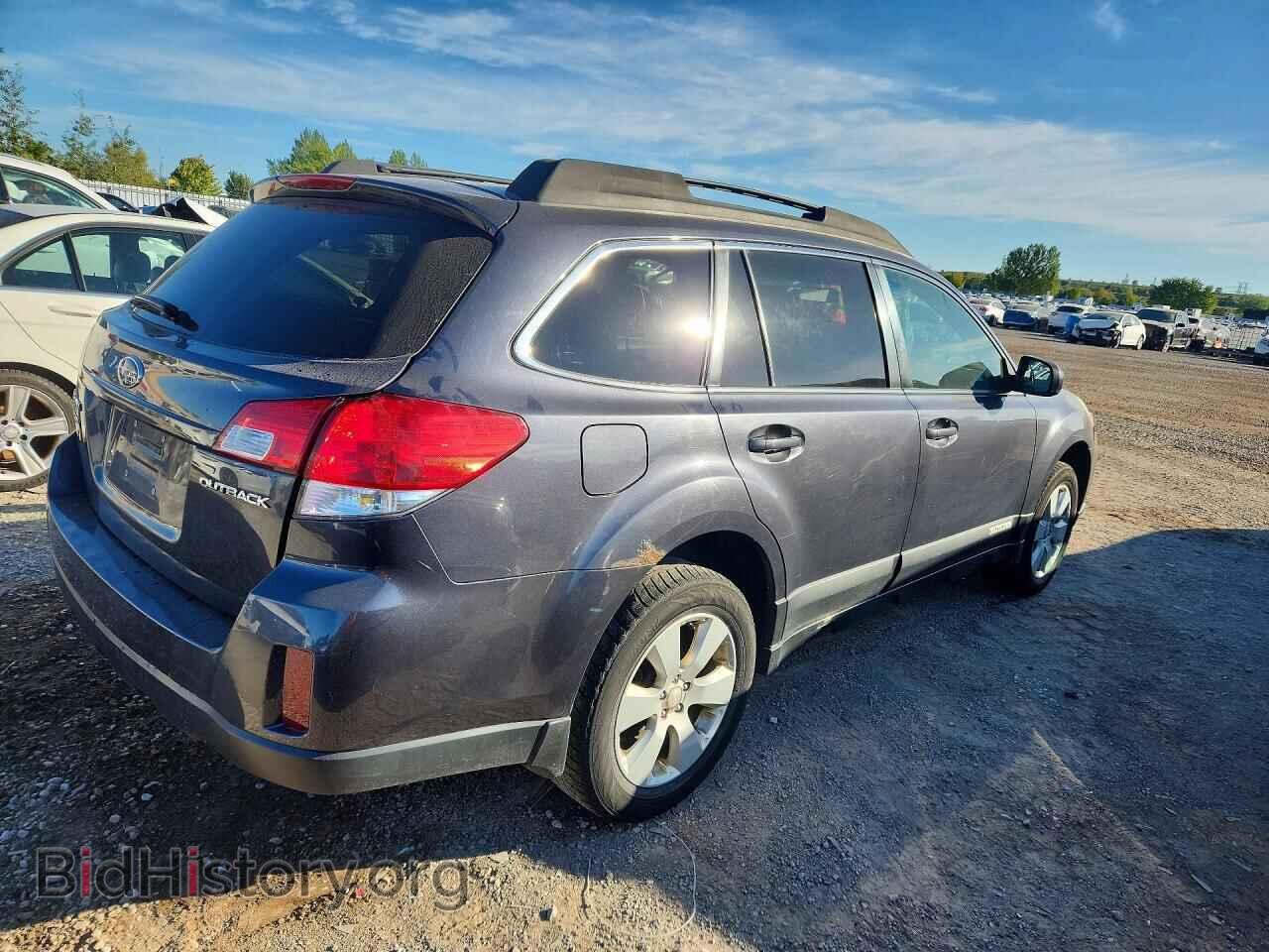 2011 SUBARU OUTBACK - VIN: 4S4BRGBC2B1390963 - Photo 3