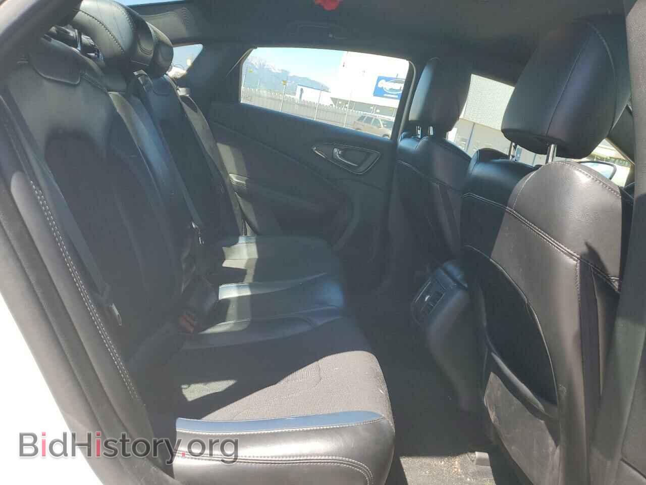 2015 CHRYSLER 200 - VIN: 1C3CCCBB0FN589572 - Photo 10