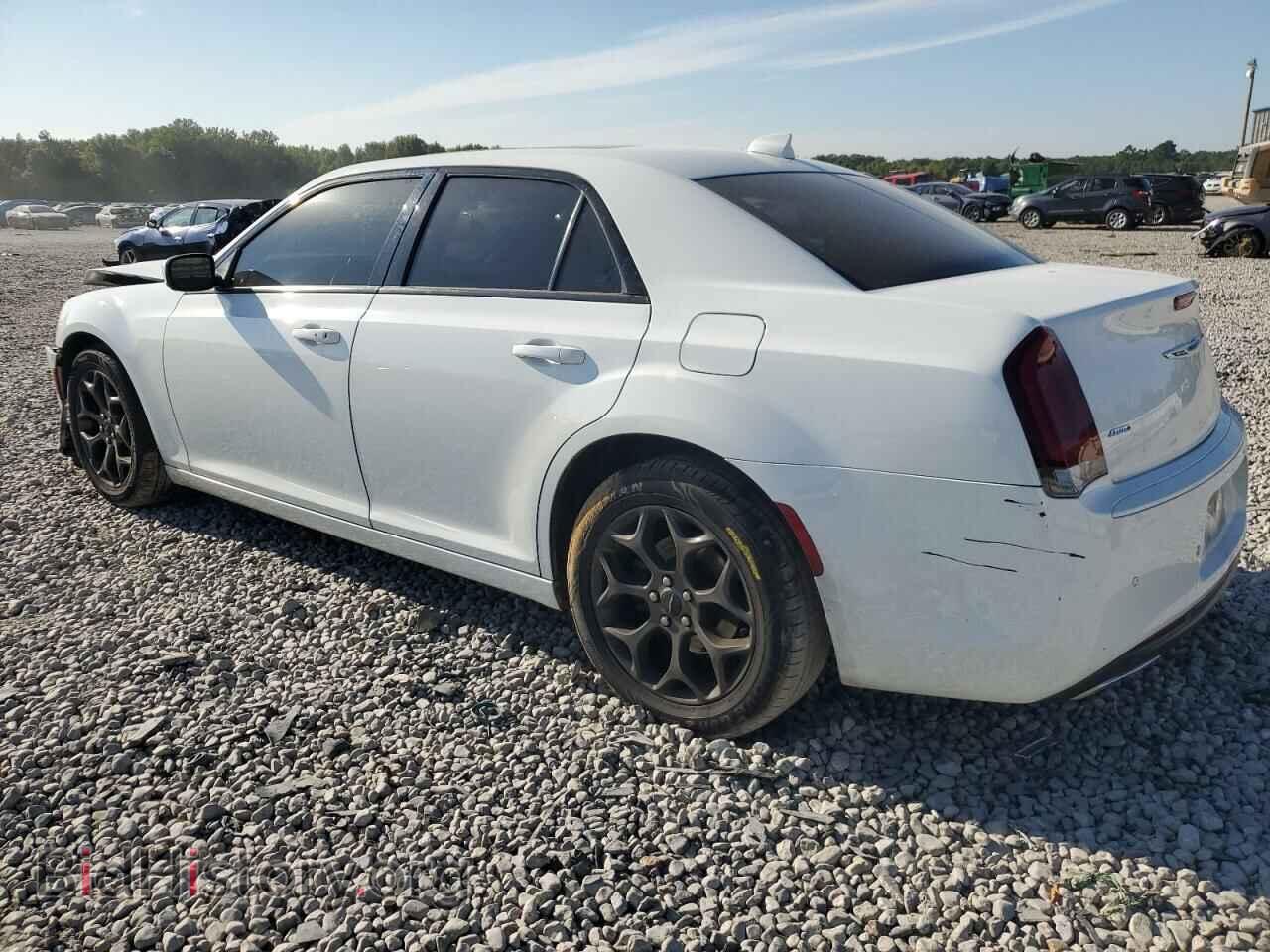 2016 CHRYSLER 300 - VIN: 2C3CCAGG5GH329333 - Фото 2