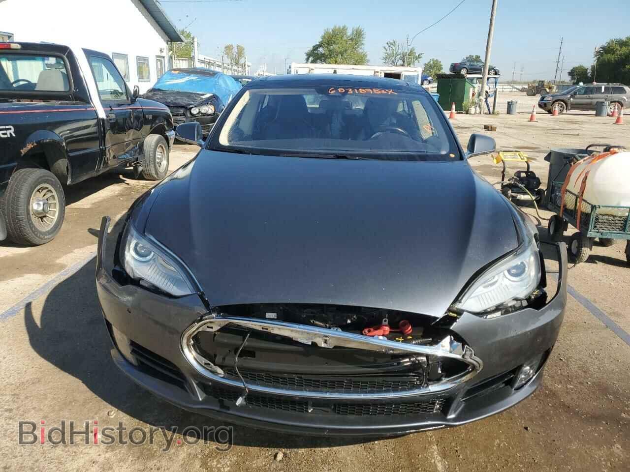 2015 TESLA MODEL S - VIN: 5YJSA1H2XFF082041 - Фото 5
