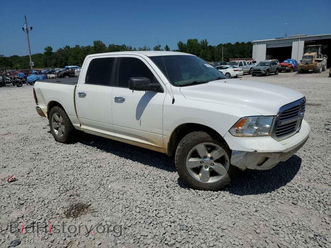 2018 RAM 1500 - VIN: 1C6RR6LT7JS143742 - Photo 4