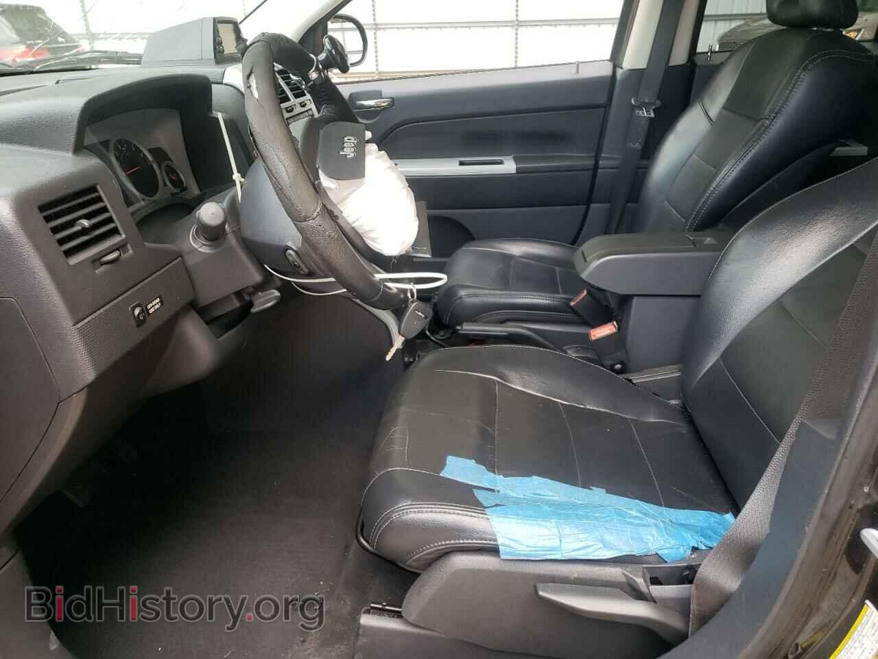 2008 JEEP COMPASS - VIN: 1J8FT57W48D510843 - Фото 7