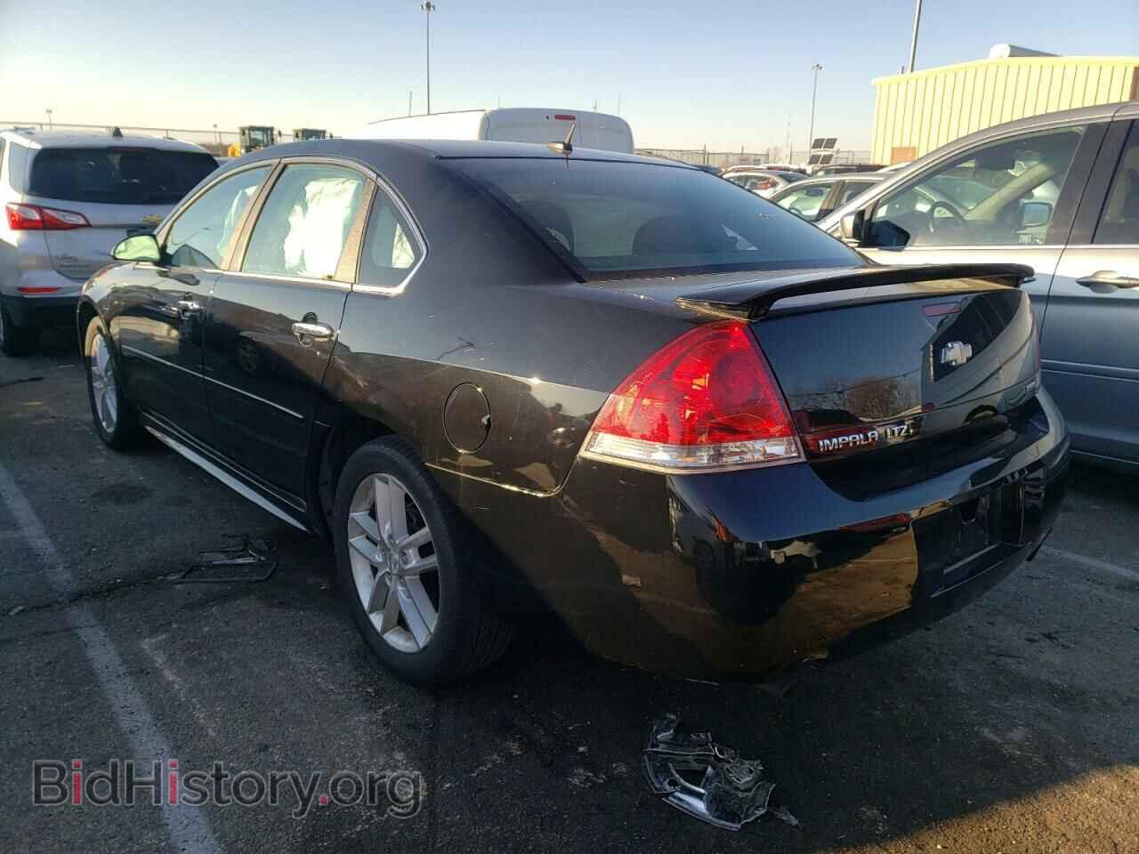 2013 CHEVROLET IMPALA - VIN: 2G1WC5E32D1100637 - Фото 2