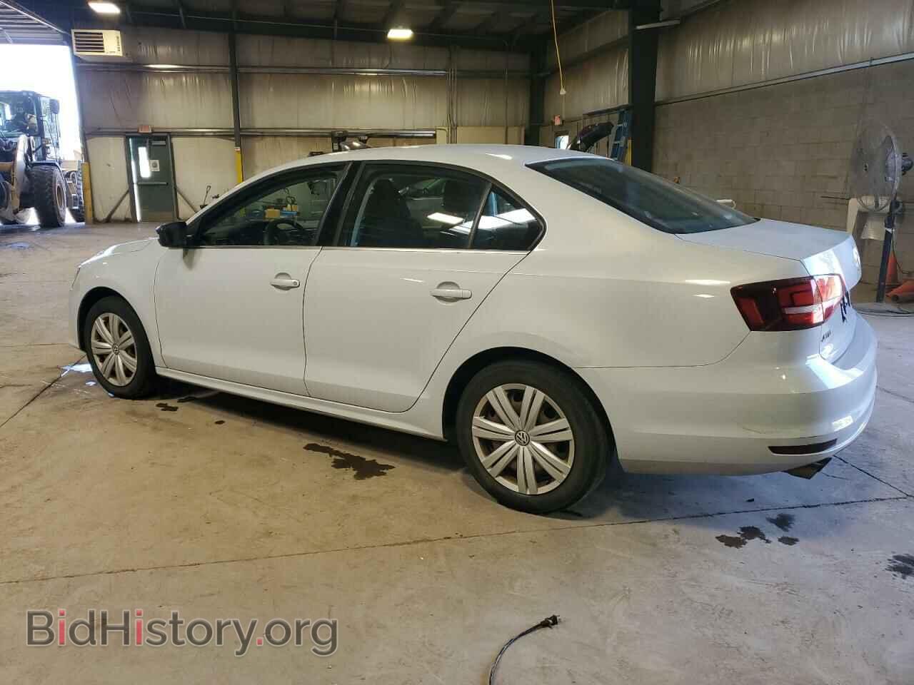 2017 VOLKSWAGEN JETTA - VIN: 3VW2B7AJ8HM414037 - Фото 2