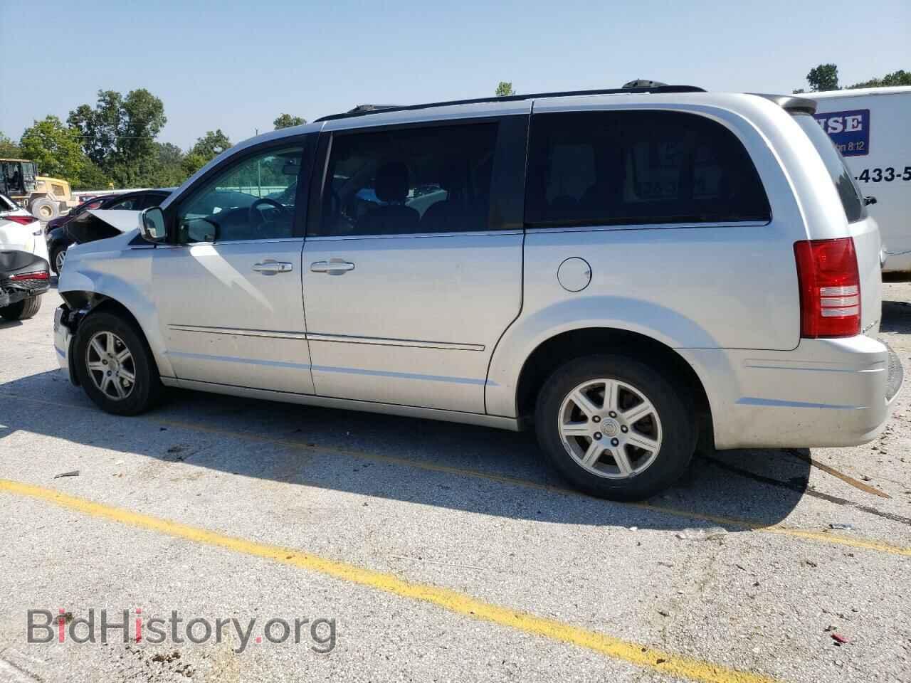 2010 CHRYSLER MINIVAN - VIN: 2A4RR8DX5AR375161 - Photo 2