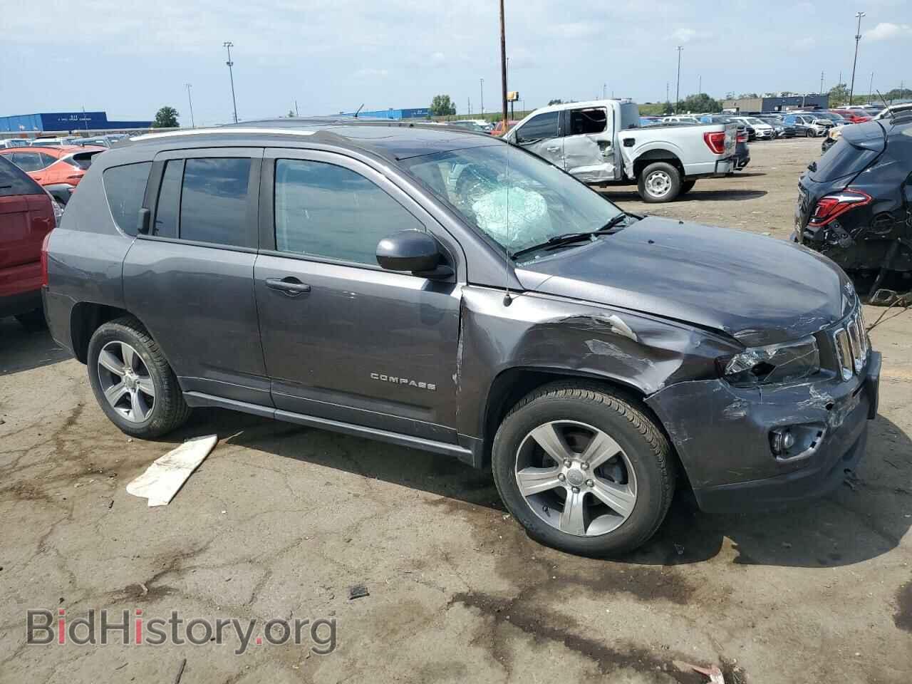 2016 JEEP COMPASS - VIN: 1C4NJCEA5GD735923 - Photo 4
