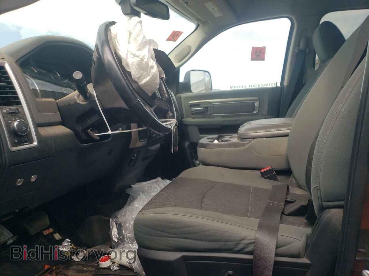 2018 RAM All Models - VIN: 3C6UR5DJ4JG116538 - Photo 7