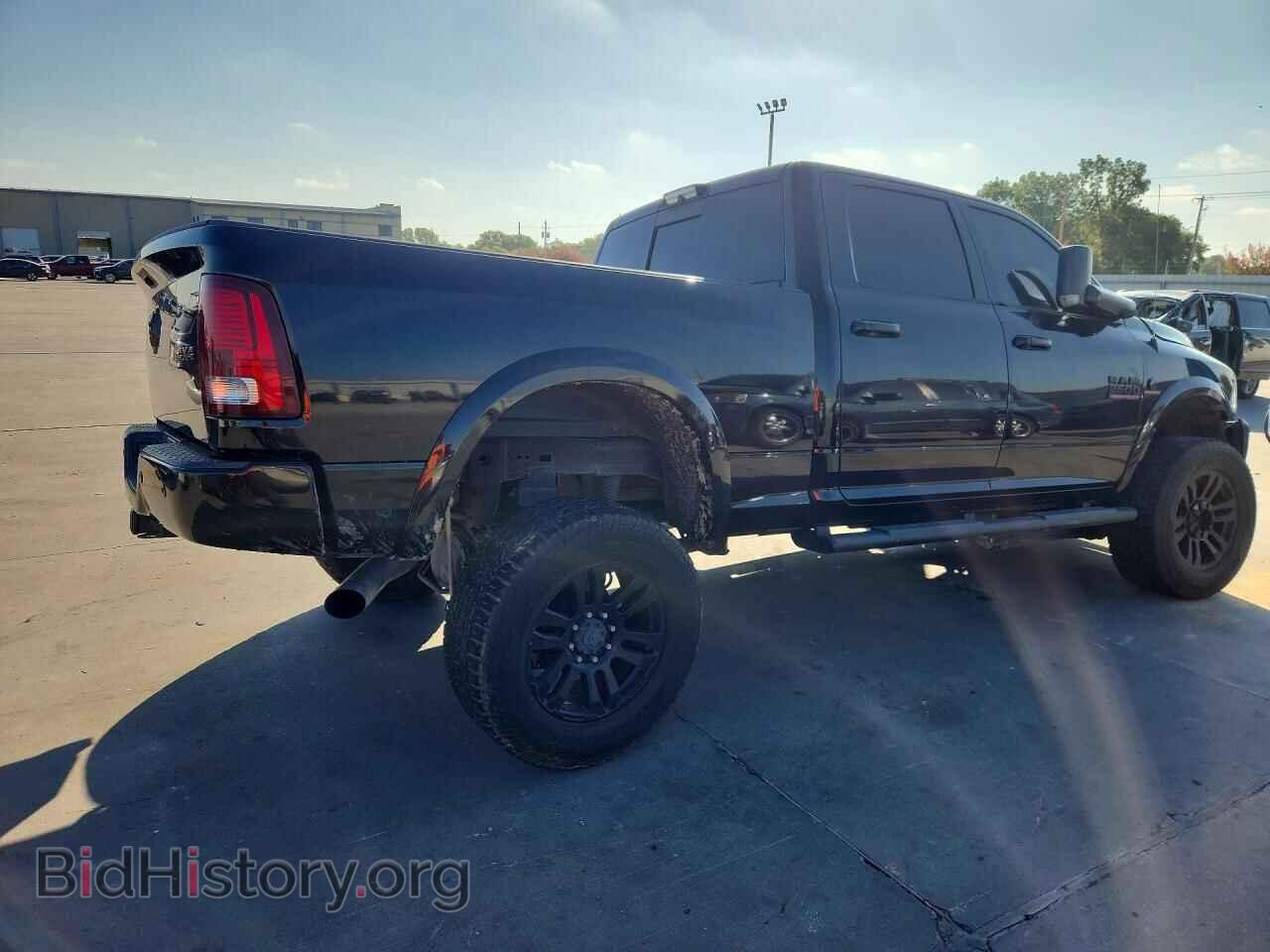 2017 RAM 2500 - VIN: 3C6UR5FL1HG559576 - Photo 3