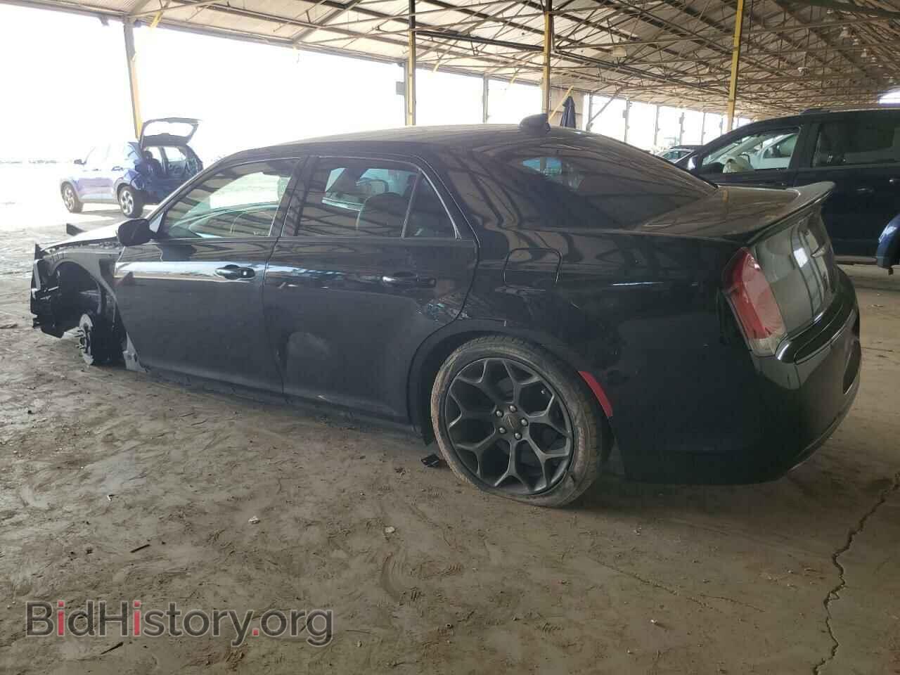 2017 CHRYSLER 300 - VIN: 2C3CCABG6HH577695 - Photo 2