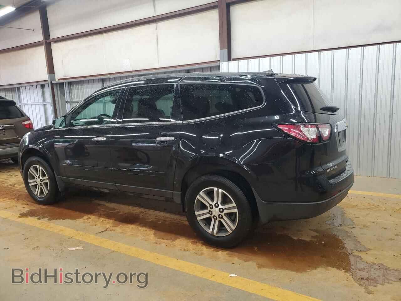2017 CHEVROLET TRAVERSE - VIN: 1GNKRGKD2HJ279942 - Фото 2