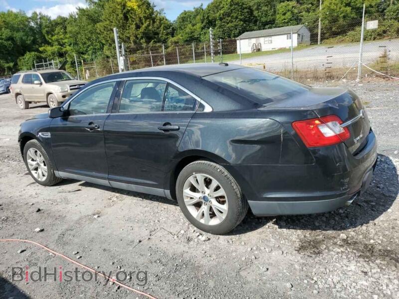 2011 Ford TAURUS (VIN 1FAHP2EWXBG151130) — фото 2 из 13