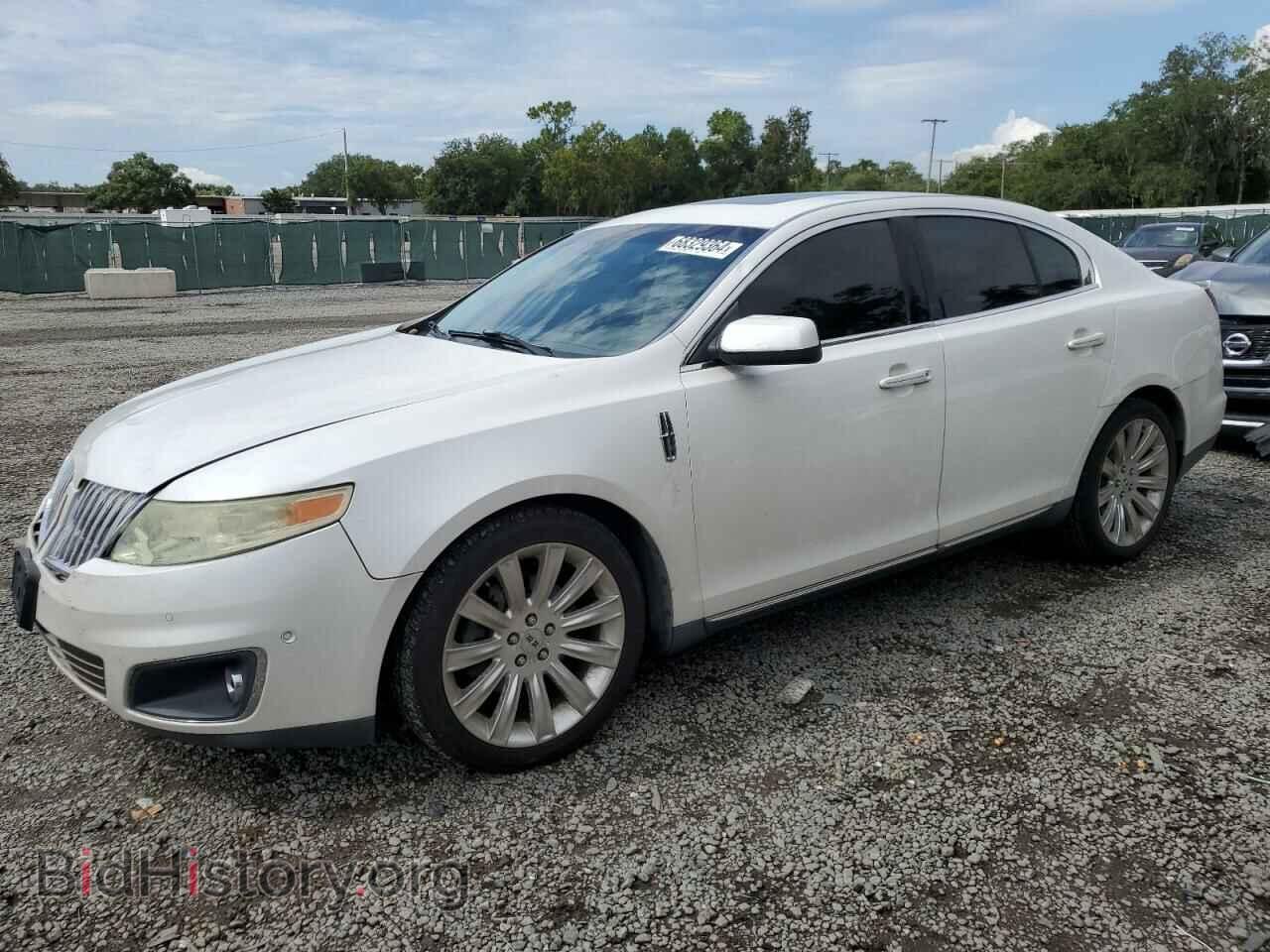 Photo 1LNHL9FT3AG604565 - LINCOLN MKS 2010