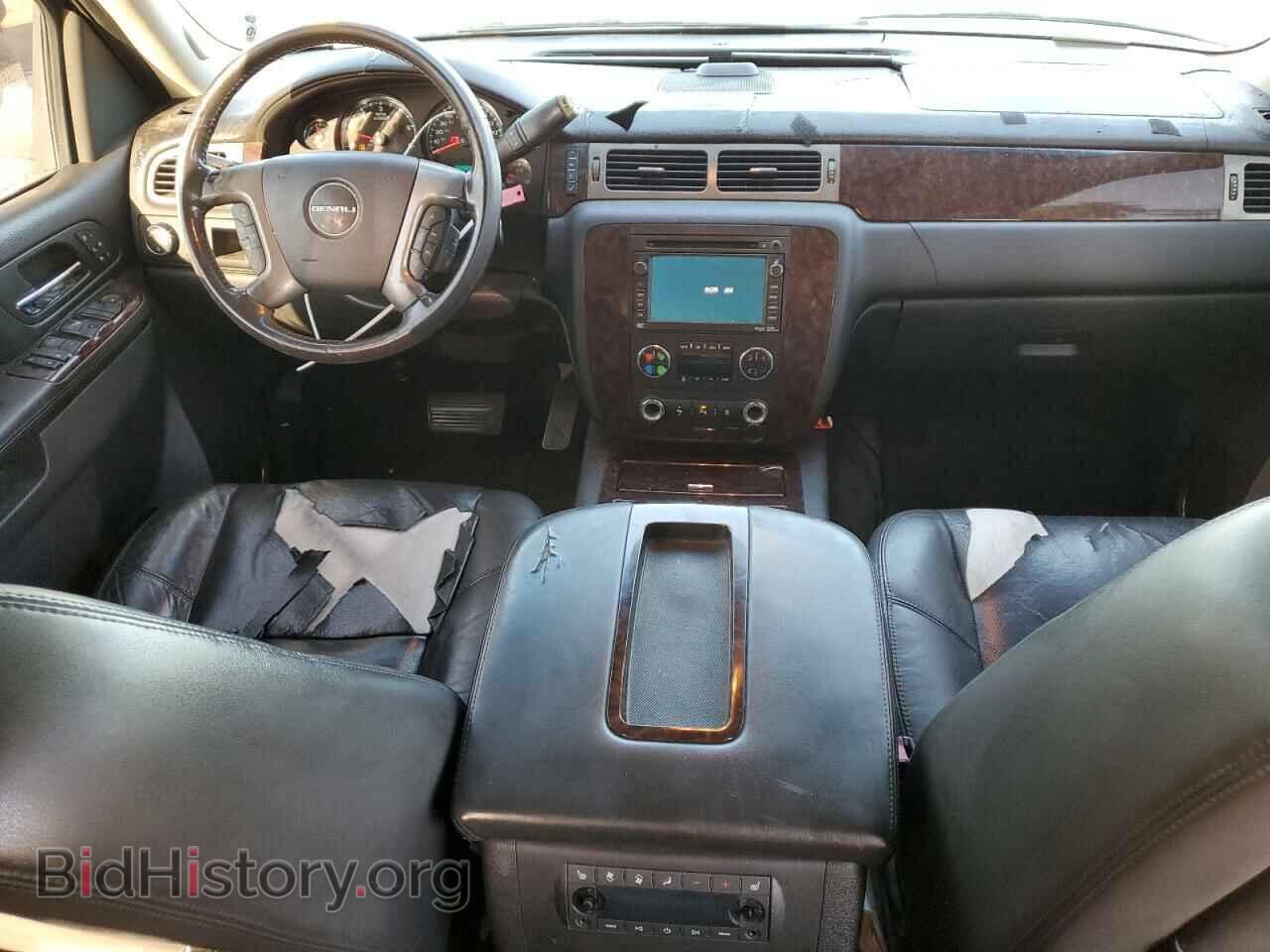 2011 GMC YUKON - VIN: 1GKS1MEF0BR393897 - Фото 8