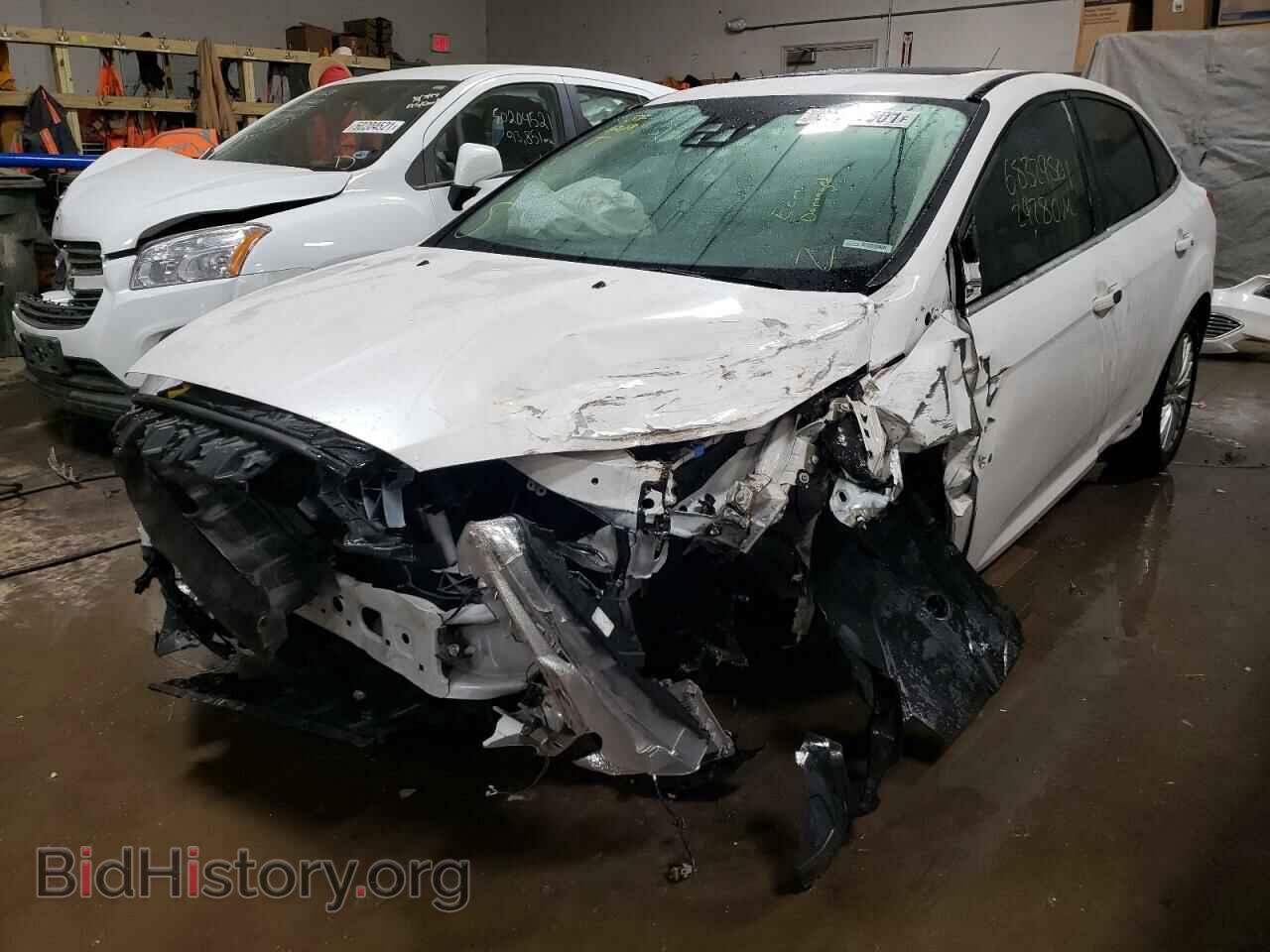 2017 FORD FOCUS - VIN: 1FADP3J26HL209225 - Фото 2