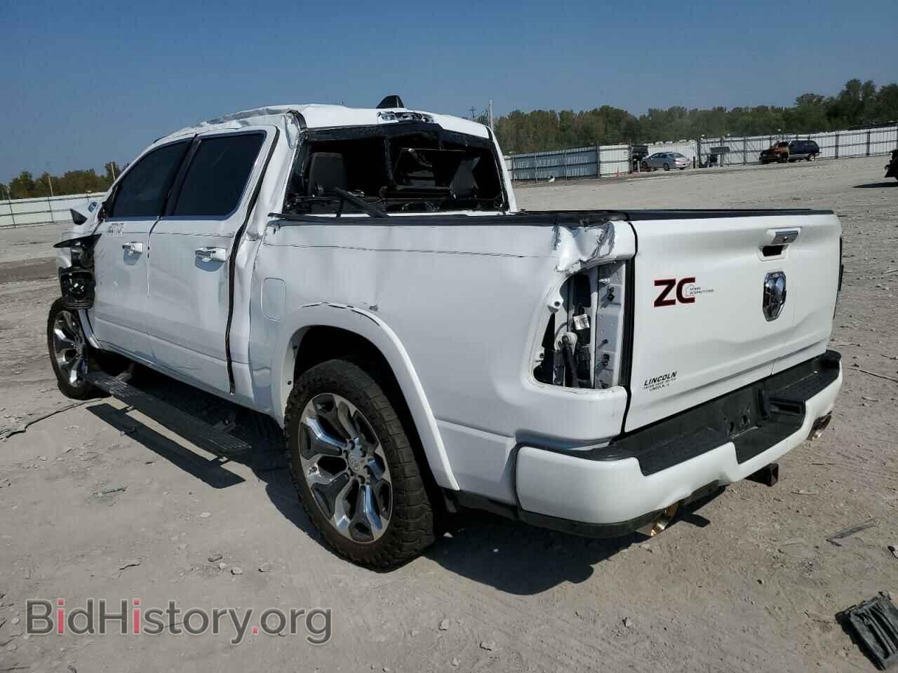 2020 RAM 1500 - VIN: 1C6SRFKT9LN102310 - Фото 2