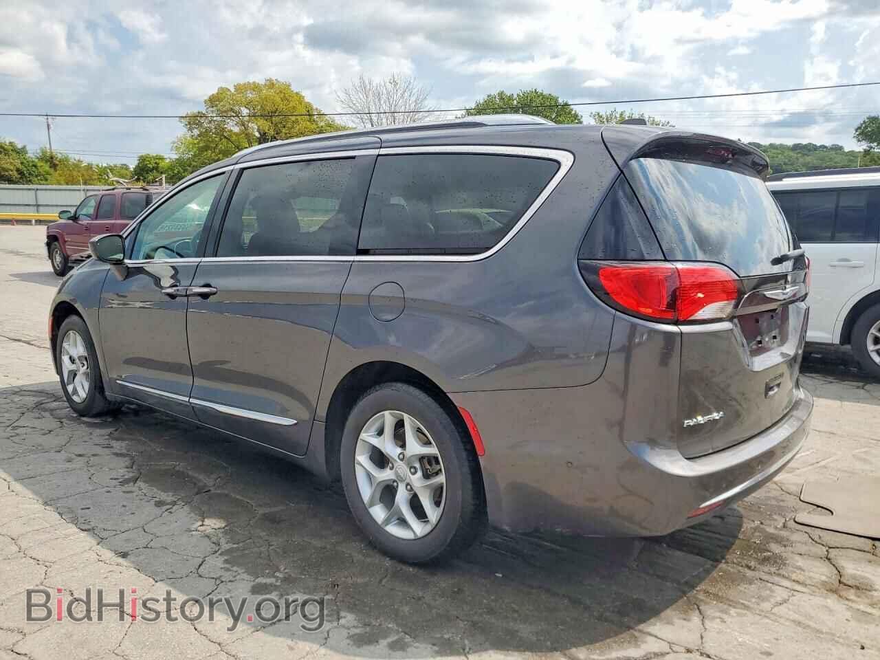 2020 CHRYSLER PACIFICA - VIN: 2C4RC1EGXLR111434 - Photo 2