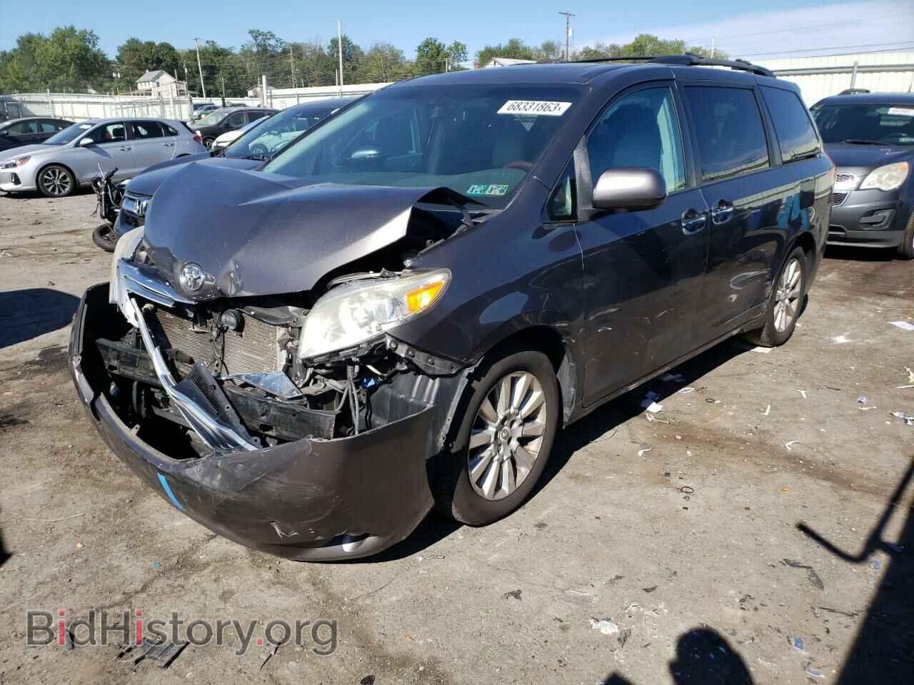 Photo 5TDDK3DC8CS042600 - TOYOTA All Models 2012
