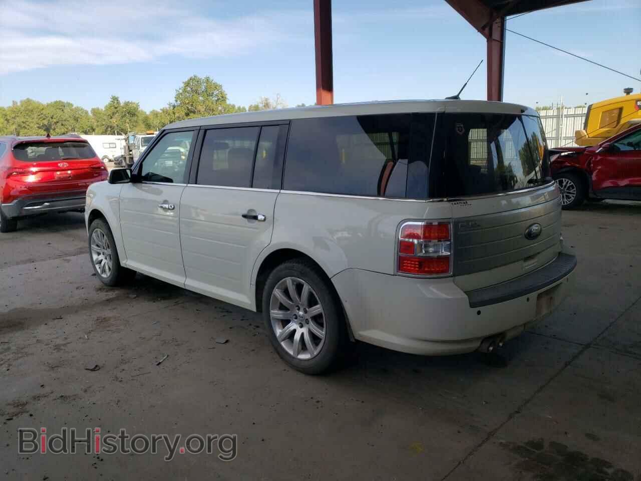 2009 FORD FLEX - VIN: 2FMEK63C39BA11297 - Фото 2