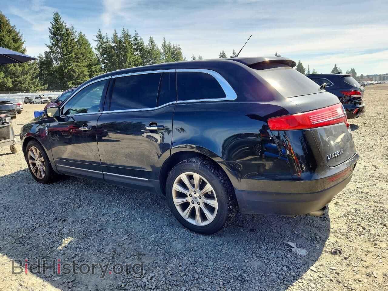 2013 LINCOLN MKT - VIN: 2LMHJ5AT4DBL56199 - Photo 2