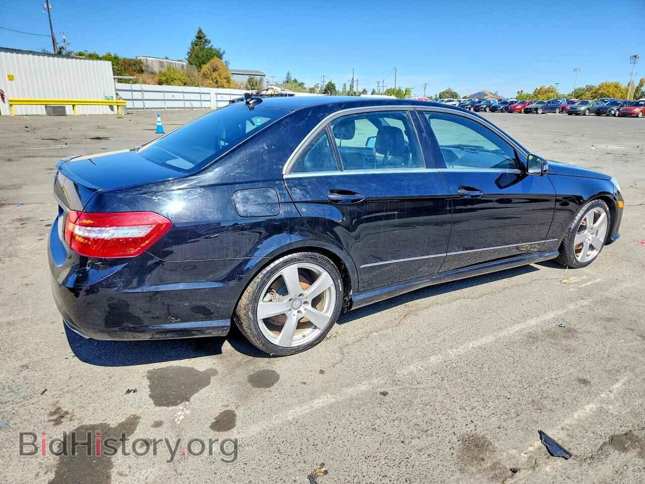 2011 MERCEDES-BENZ E-CLASS - VIN: WDDHF5GB6BA455024 - Фото 3
