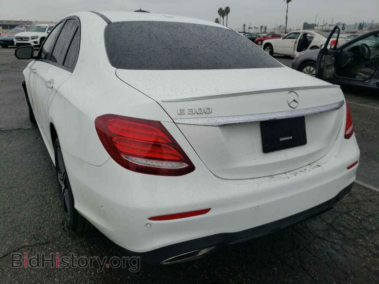 2018 MERCEDES-BENZ E-CLASS - VIN: WDDZF4JB0JA315928 - Фото 3