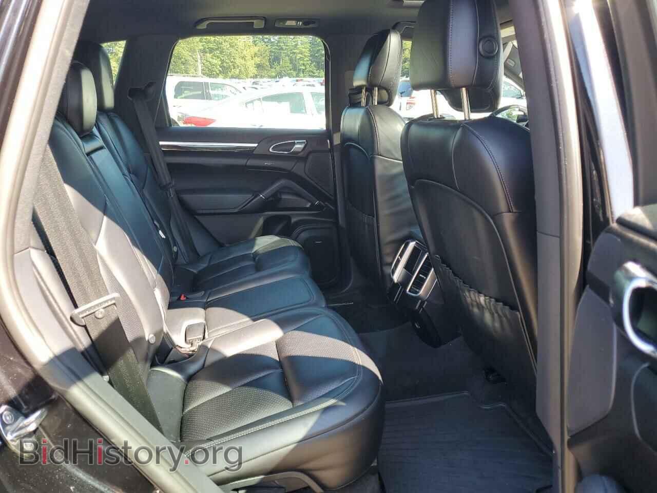 2017 PORSCHE CAYENNE - VIN: WP1AA2A24HKA85601 - Фото 11