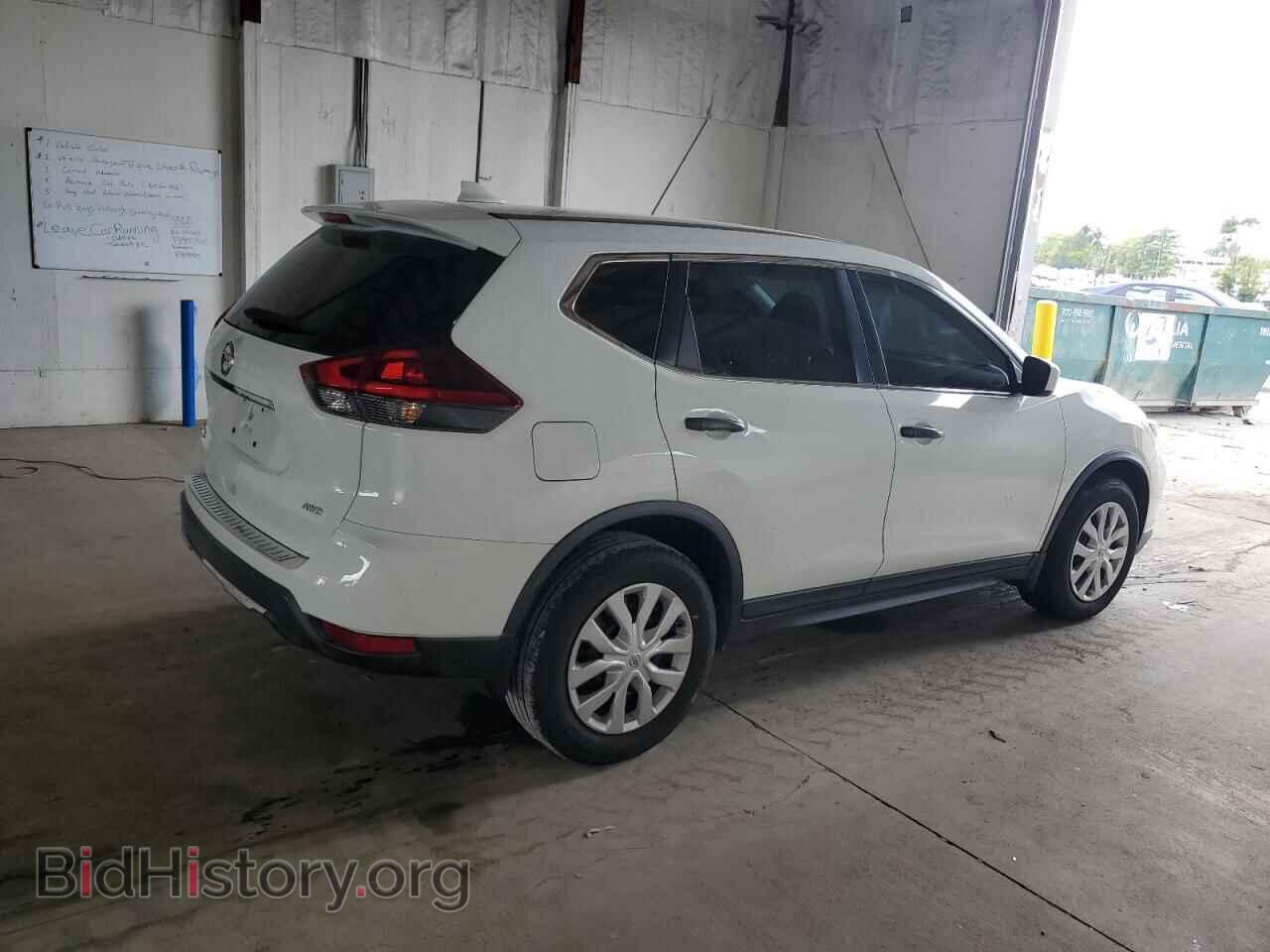 2018 NISSAN ROGUE - VIN: KNMAT2MV2JP570877 - Фото 3