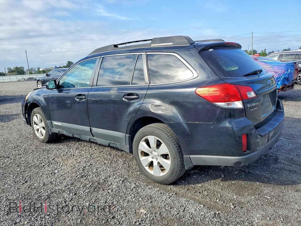 2011 SUBARU OUTBACK - VIN: 4S4BRGBC4B3385882 - Фото 2