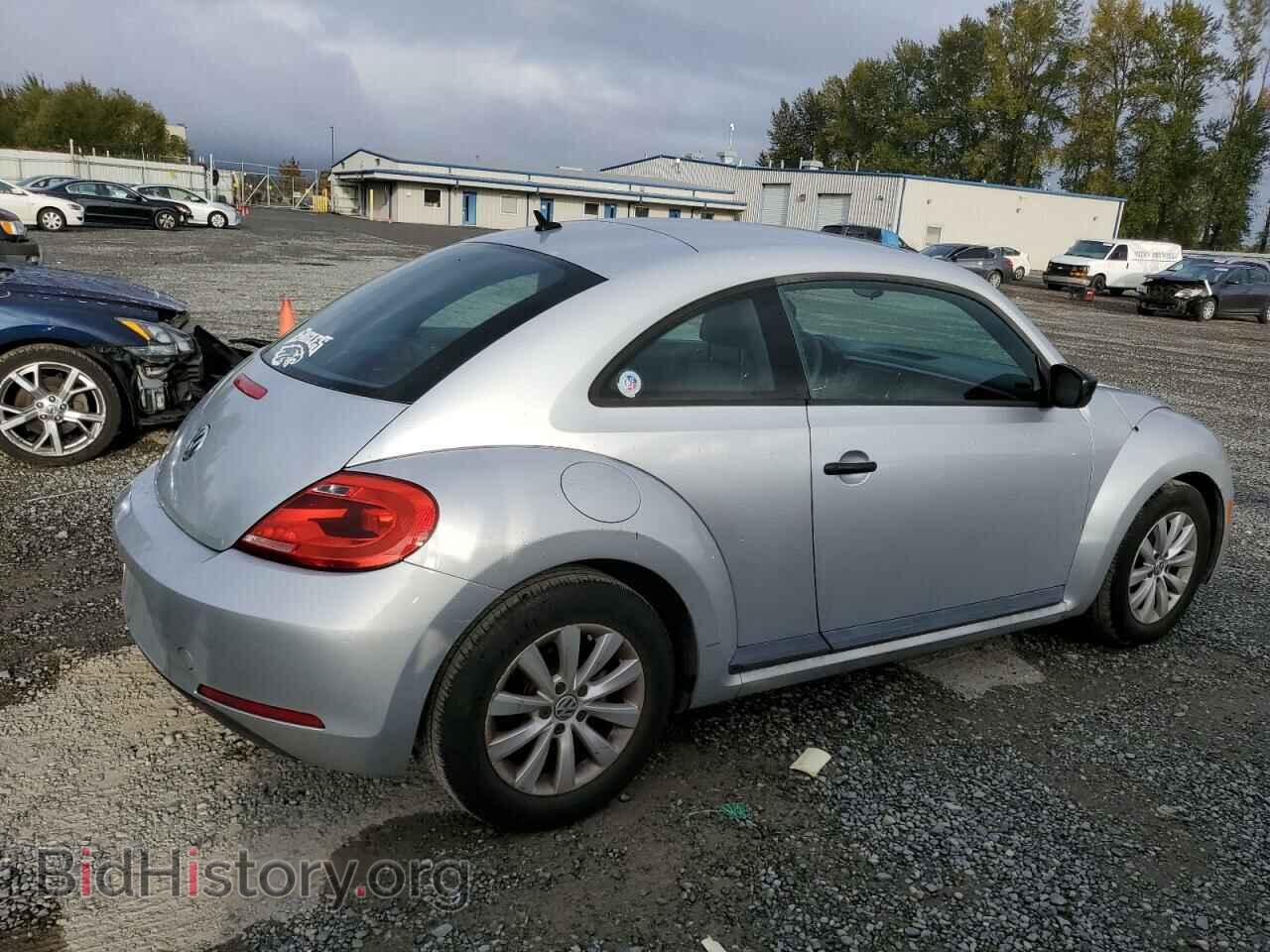 2013 VOLKSWAGEN BEETLE - VIN: 3VWFP7AT4DM660307 - Фото 3
