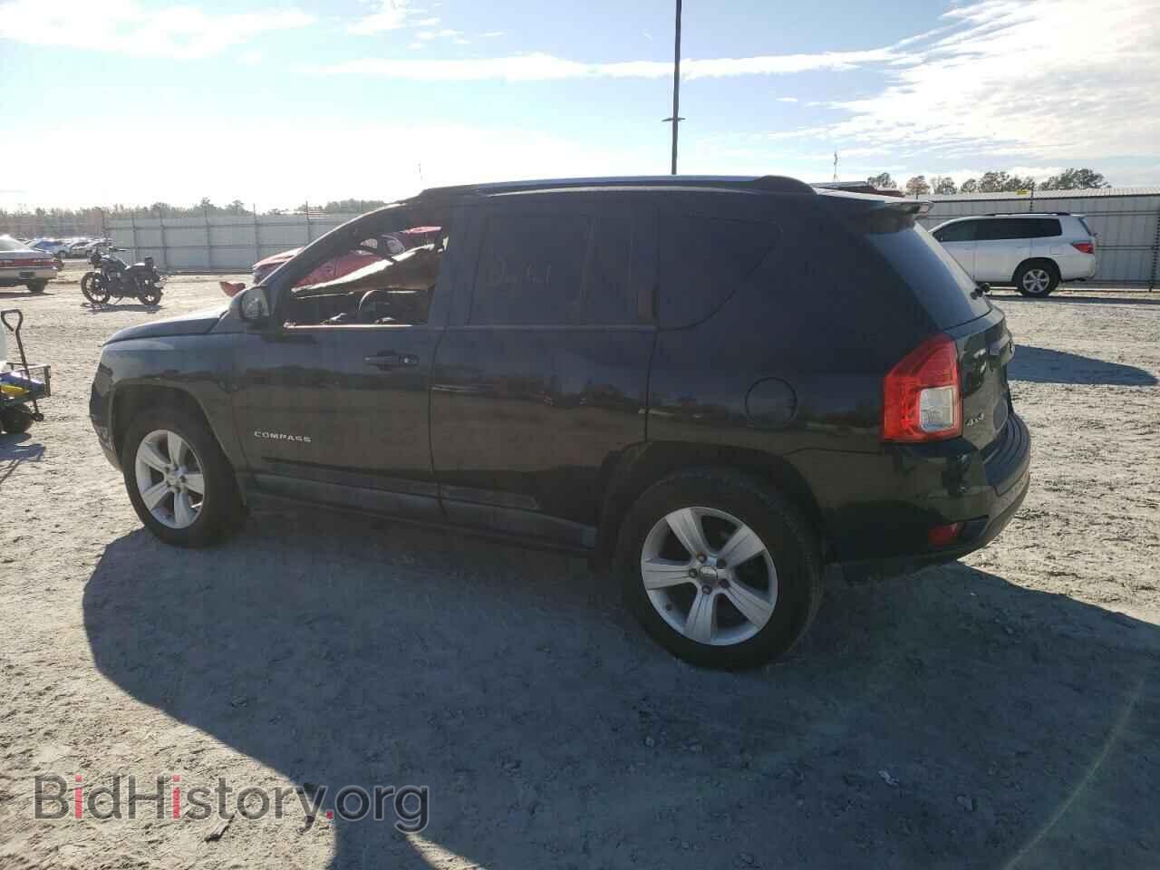2011 JEEP COMPASS - VIN: 1J4NF1FB2BD158168 - Photo 2