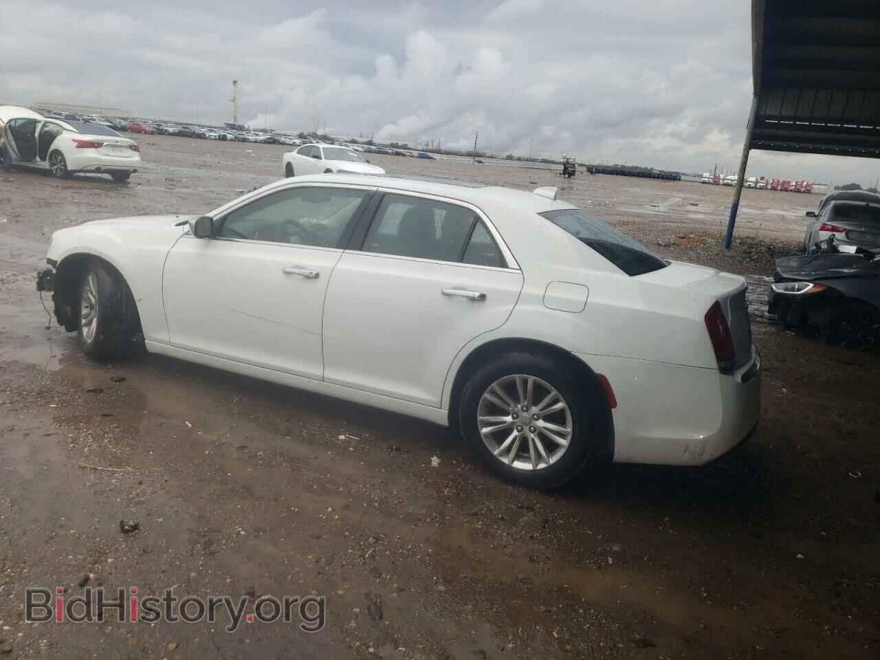2016 CHRYSLER 300 - VIN: 2C3CCAEGXGH248220 - Фото 2