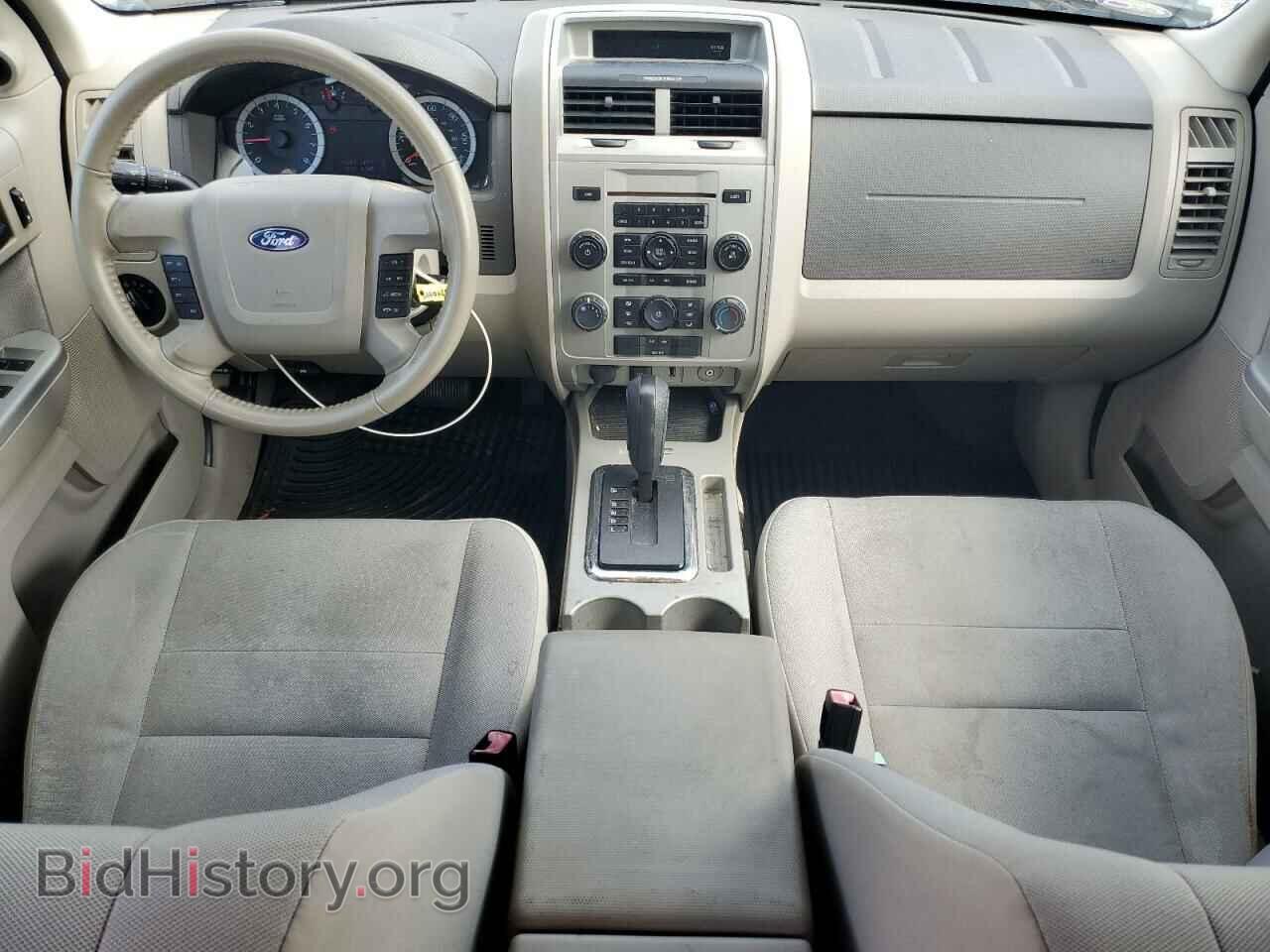 2011 FORD ESCAPE - VIN: 1FMCU9D77BKB70095 - Фото 8