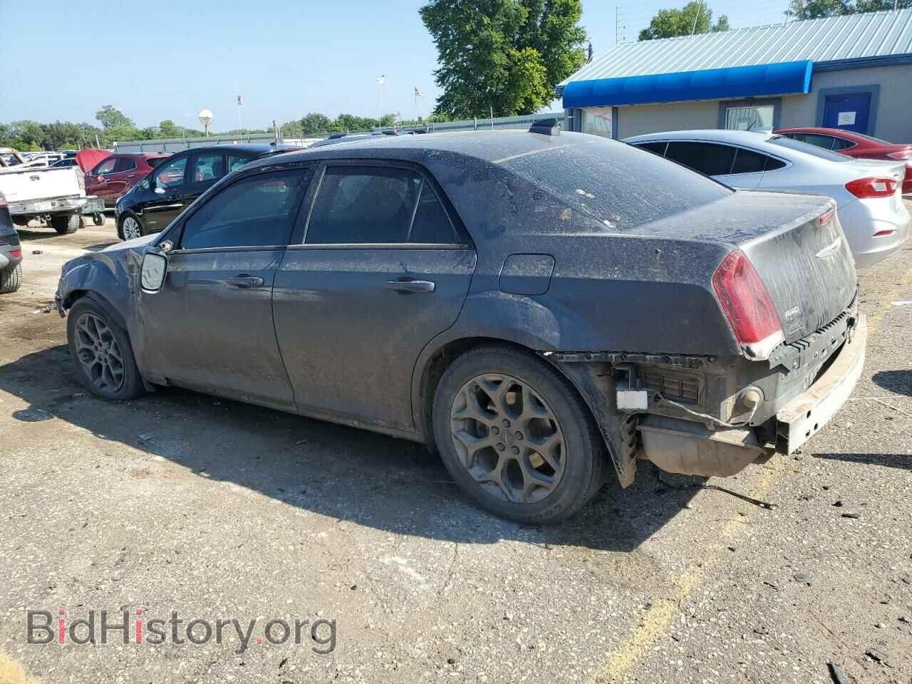 2017 CHRYSLER 300 - VIN: 2C3CCAGG8HH522092 - Фото 2