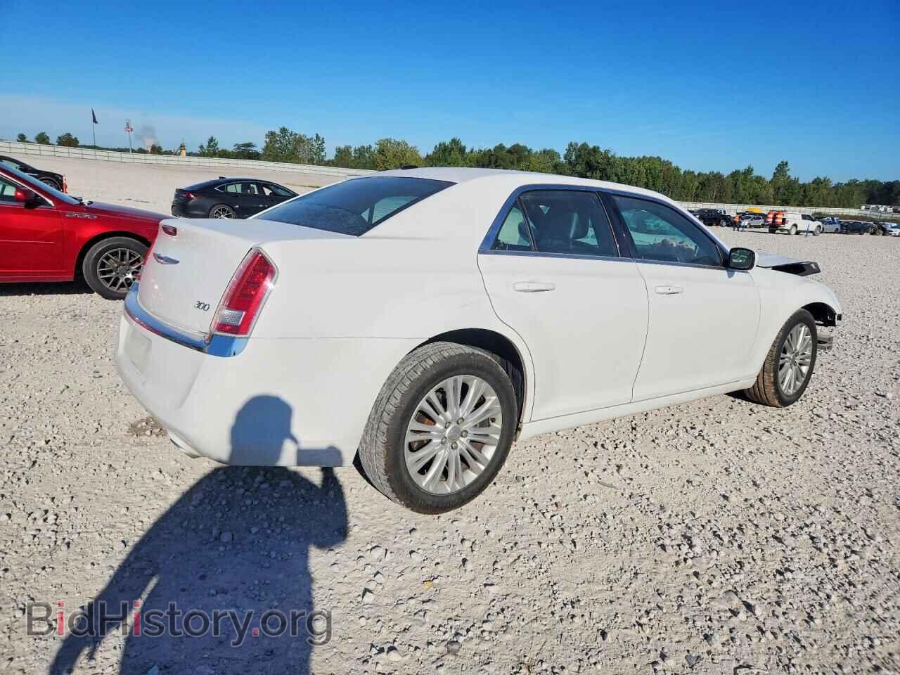2014 CHRYSLER 300 - VIN: 2C3CCARG1EH328061 - Photo 3