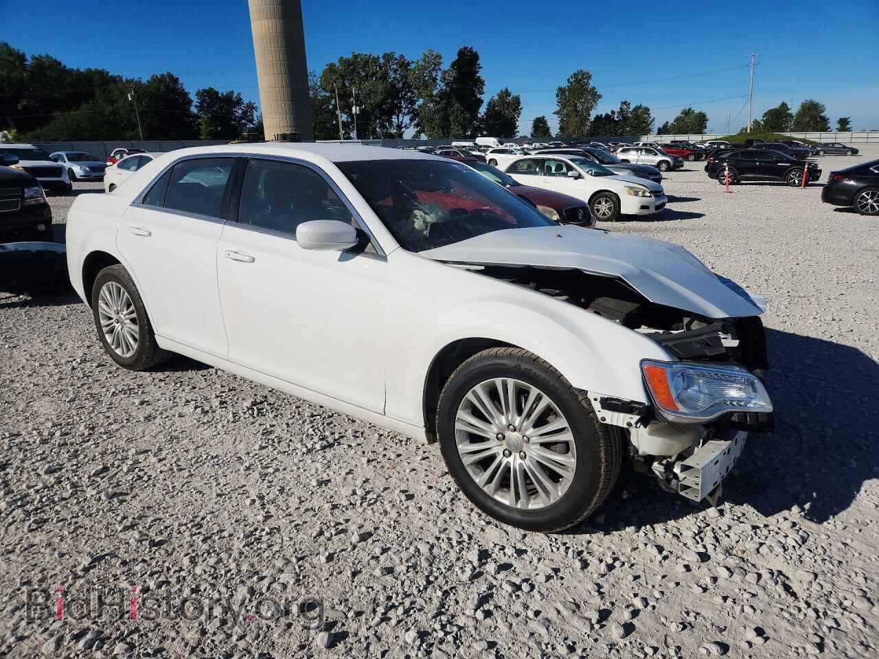 2014 CHRYSLER 300 - VIN: 2C3CCARG1EH328061 - Photo 4