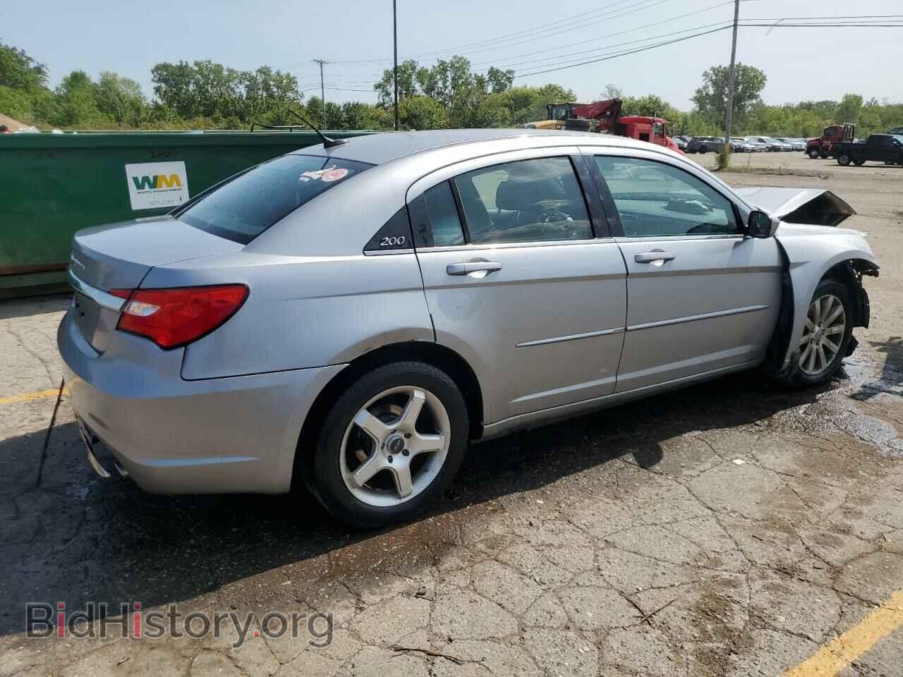 2013 CHRYSLER 200 - VIN: 1C3CCBBG7DN704008 - Photo 3