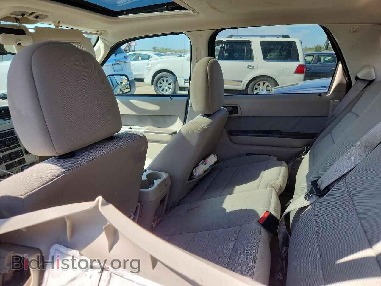 2010 FORD ESCAPE - VIN: 1FMCU0D79AKB41935 - Photo 11