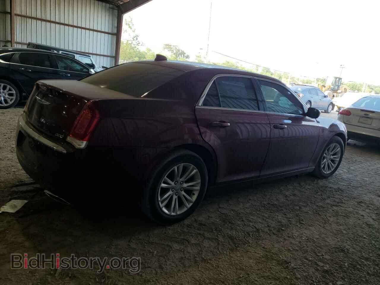 2017 CHRYSLER 300 - VIN: 2C3CCAAG4HH632176 - Фото 3